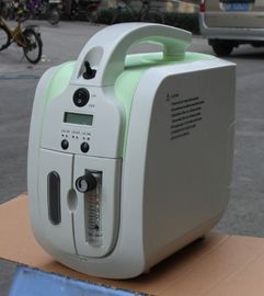 China DC12V Lightweight Mini Medical Oxygen Concentrator For Home , ISO CE FDA Certificated supplier